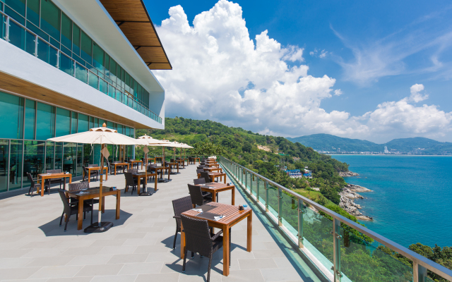 Wyndham Grand Phuket Kalim Bay Hotel