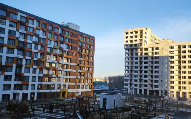 1-Komnatnye V Prestizhnom Novom Zhilom Komplekse "gorod V Lesu" Apartments