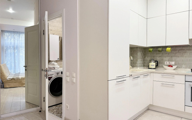 Champagne Apartment