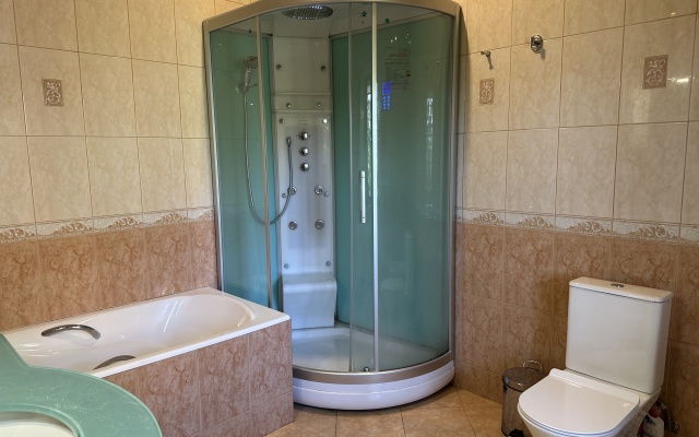 Частный Дом Видовой таунхаус с 2-мя террасами, бильярдом и баней