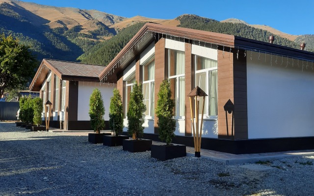 Nur House Hotel
