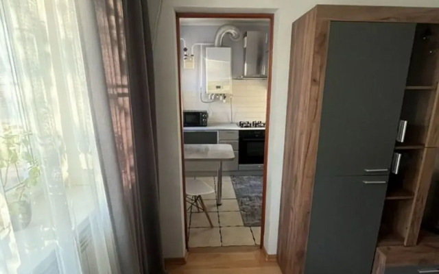 Na Atamanskaya 60A Flat