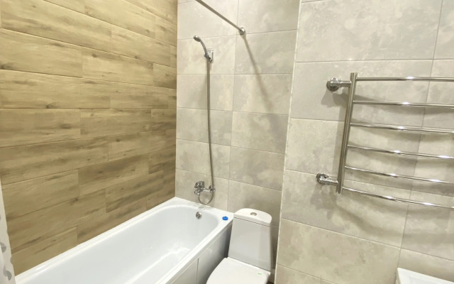 Batashi Green Flat