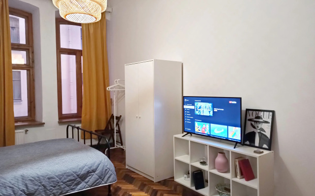 Квартира На Невском с 3 Спальнями