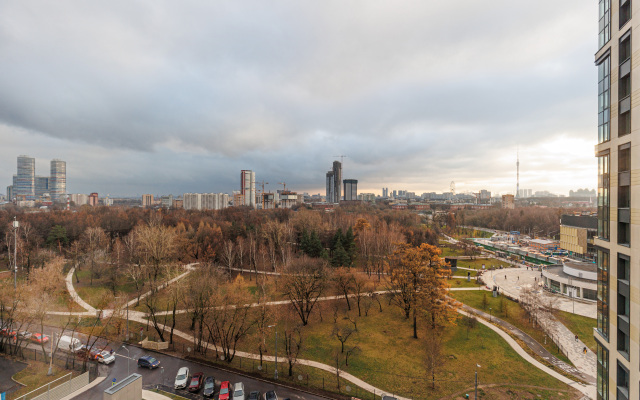 Apartment Botanika near Botanical Garden metro station