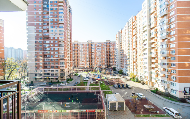 Geroyev-Razvedchikov 10 Apartments