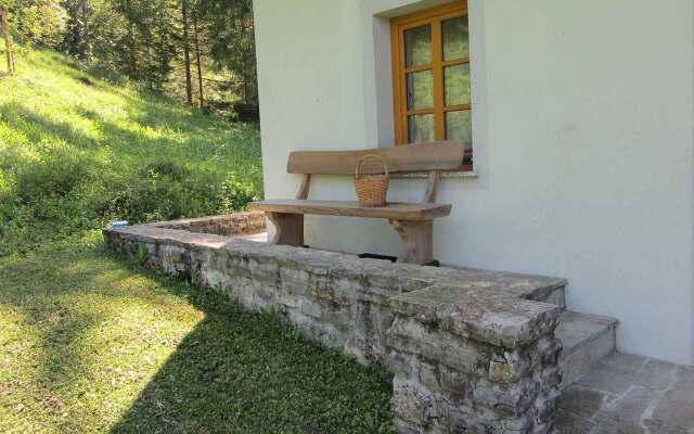 Holiday House By Hotenjka Guest House