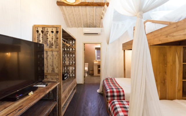 Вилла The Joglo Dream Joglo