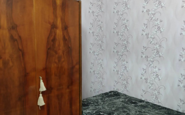 3kh Komnatnaya na Atamanskoy Flat