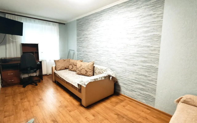 Квартира на Проспекте Карла Маркса 204к2