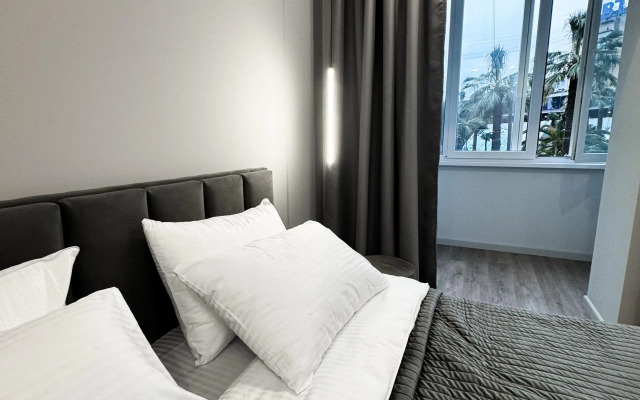 Dvukhkomnatnaya na Navaginskoy Ulitse Flat