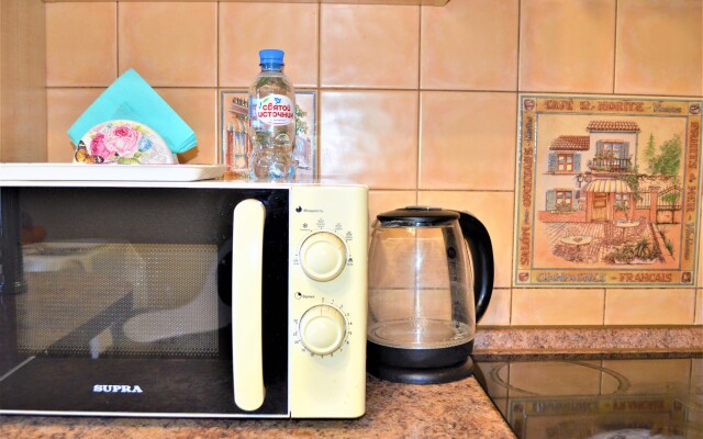 Podmoskovny Krov V Tsentre Zheleznodorozhnogo Na Avtozavodskoy 4k3 Apartments