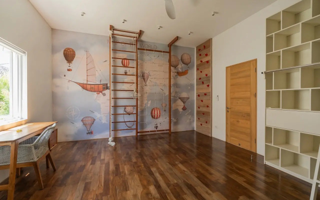 Nalas Villa