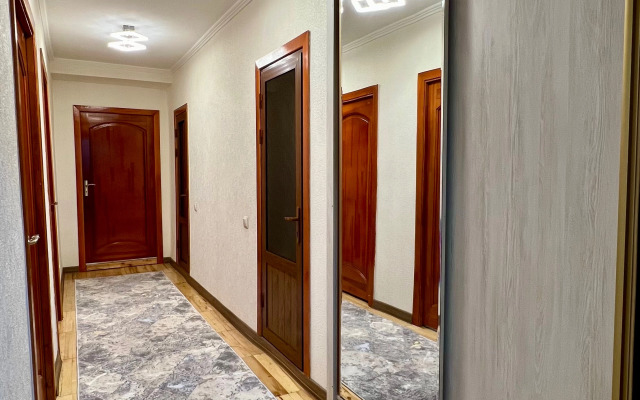 Апартаменты Дружба 8/1