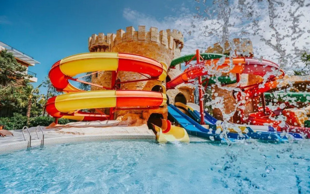 Dreamland Oasis 14 - 1214 Apartments
