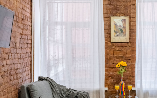 Апартаменты На Большой Московской в Центре