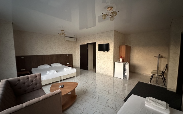Kub Guest House