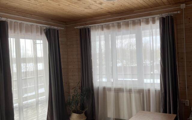 Гостевой Дом Коттедж у Озера