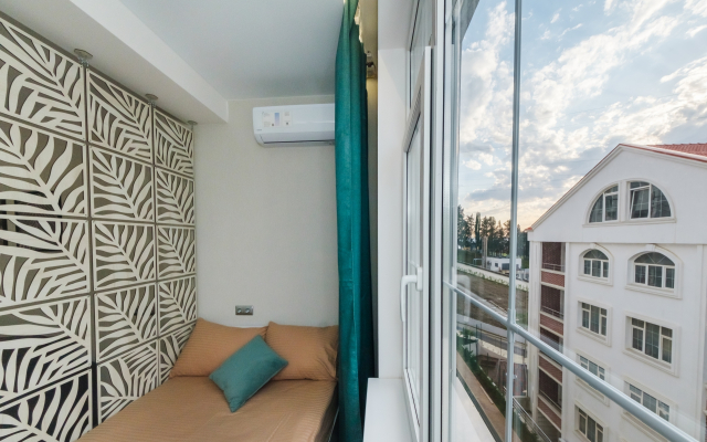Novaya Uyutnaya Studiya V Adlere Apartments