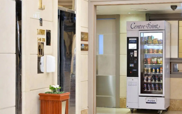 Отель Centre Point Hotel Sukhumvit 10