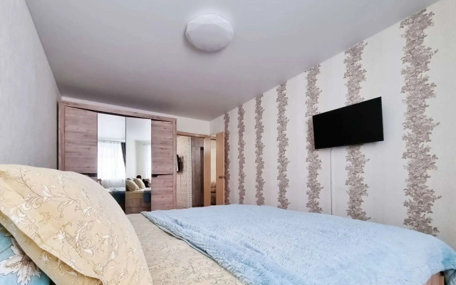 Na Ulitse Imeni Kosmonavta Popovicha 25 Apartments