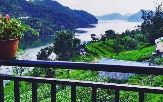 Begnas Lake Front Guest House