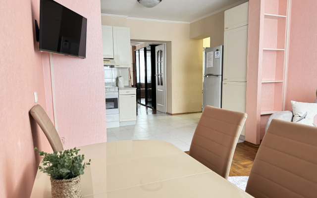 Batasheva Apart Flat