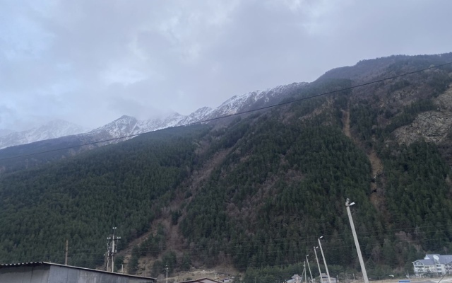 Elbrus v 15 Min ot Pod"yemnikov Apartments