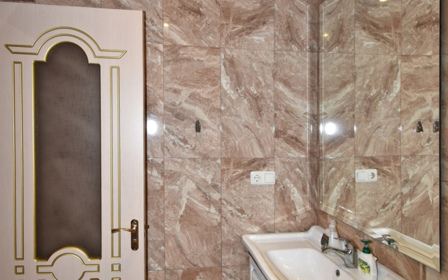 Квартира Просторная 5-к по соседству с Северным проспектом TT888