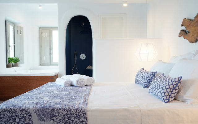 Angels Pillow in Paros Butik-hotel