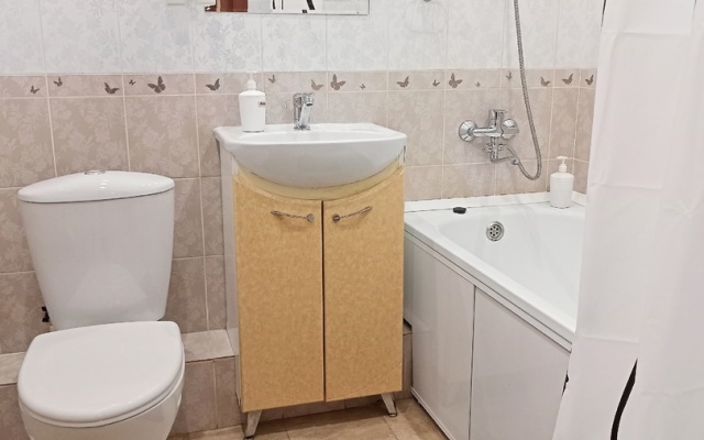 Апартаменты на Склизкого 116/1