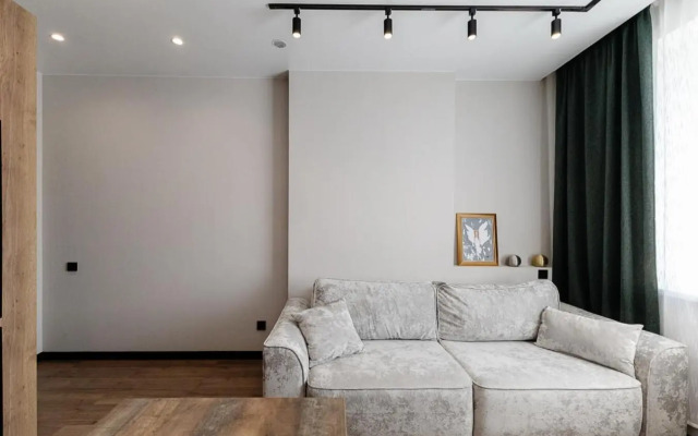 Апартаменты евродвухкомнатные с сауной на Декабристов 20