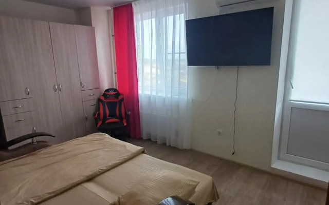 1k Ryadom S Gai Flat