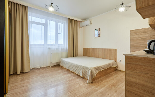 Апартаменты Квартира Рядом с Улицей Красных Партизан