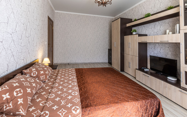 V topovoy lokatsii s vidom Apart-Otelika u parka Galitskogo Flat