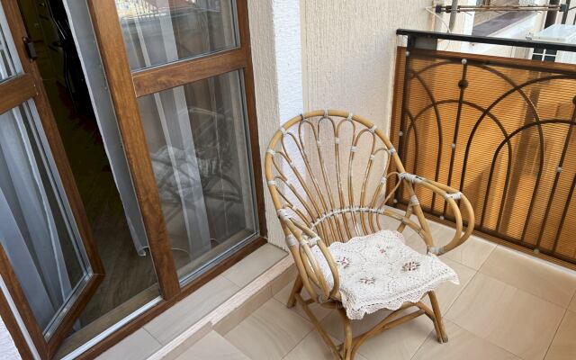 Апартаменты 209 Крымская 22к17