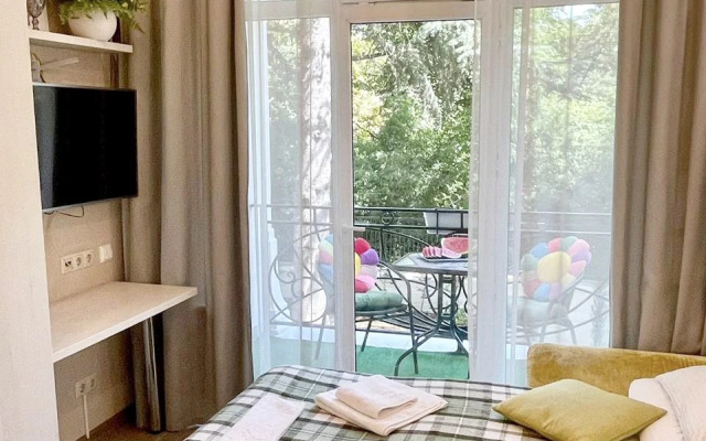 Studiya Ryadom S Morem Vid Na Dendrariy Flat