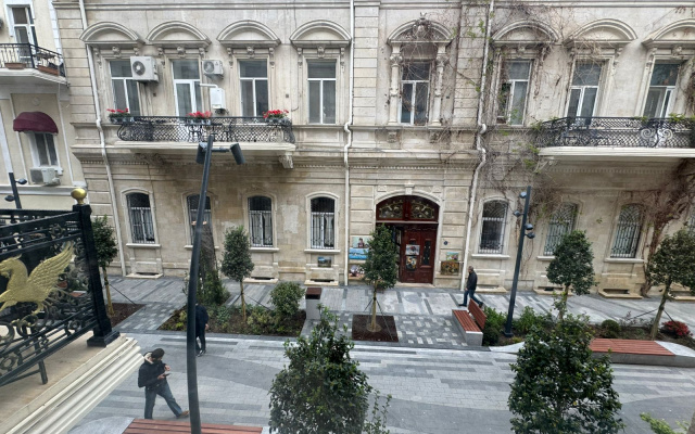 Pilot Hotel Baku