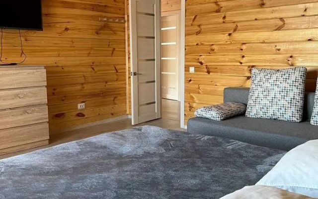 Частный дом на улице 3-я Дачная 800