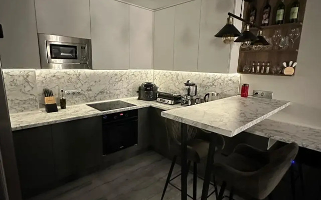 Tolstogo 28 Flat