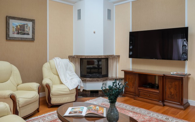 Апартаменты MyhomeYourhome на 11-ой линии Васильевского острова 4