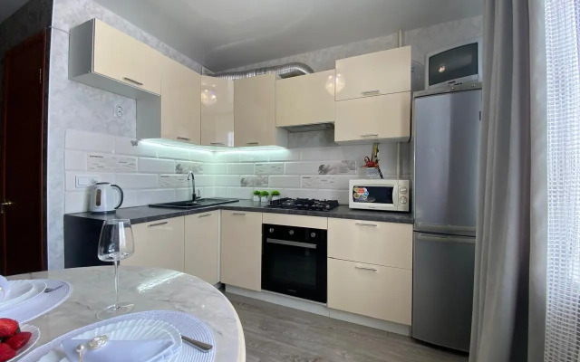 Апартаменты Пять Звёзд рядом с рекой Евояха