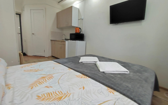 Апартаменты ДОМИНО рядом с ТЦ Взлетка Плаза 2