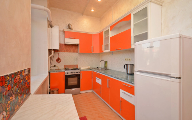 Metro Apartments Flat
