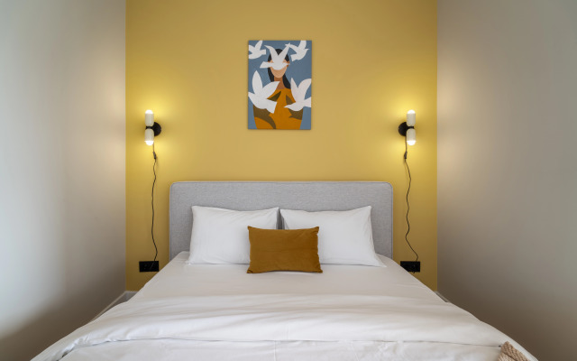 Квартира на Робеспьера 37