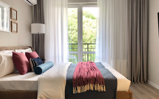 Dizaynerskaya Studiya V Zhk "letniy" Apartments