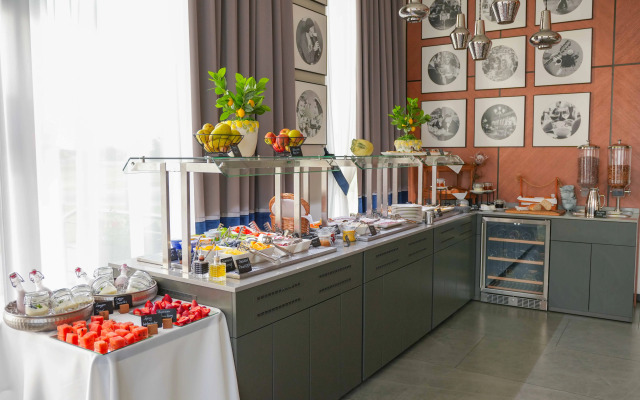 STATUS Boutique Hotel
