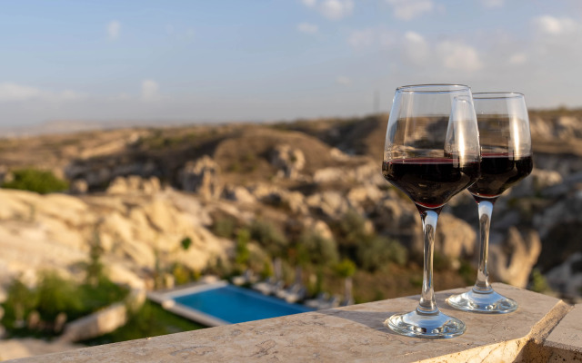 Отель Be Still Alexa Smart Luxury Escape Adults Only