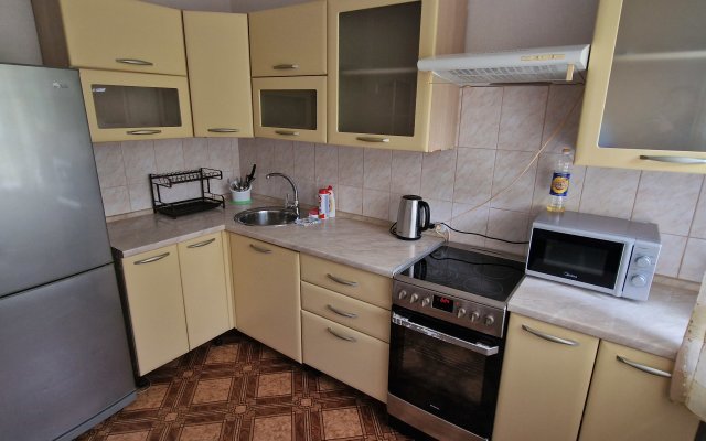 Bazovye 2500 Apartments