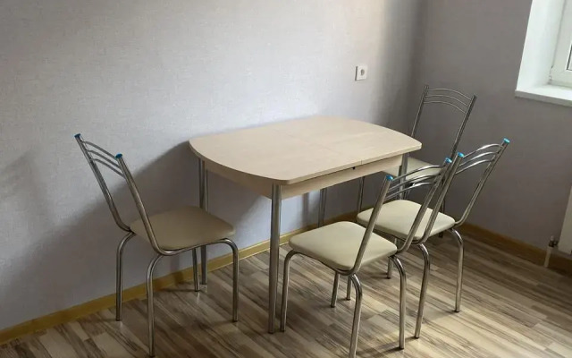Uyutnaya Dvukhkomnatnaya Flat